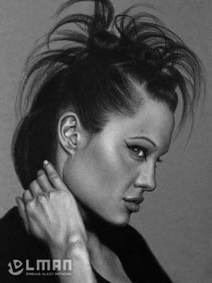 Angelina Jolie
