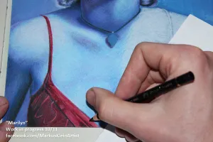 "Blue Marilyn" WIP 10/11: Detailling the clothes