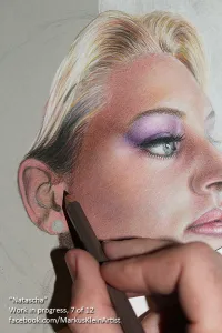 "Natascha" Work in progress 7 / 12: Adding the ear. I'm leaving a blank spot for the stud's jewel