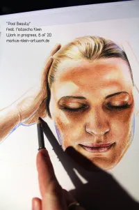 Pool Beauty Natascha WIP 6/20: Her hand casts very deep shadows so I'm preparing rim light effects on her palm.